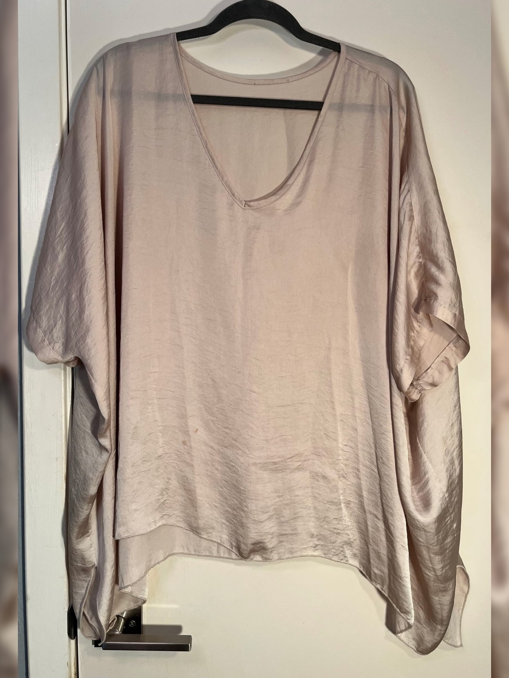 Cream V‑Neck Silk‑Like Sheer Draped Tunic Top